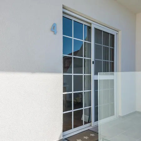 Royal Choice With Pool Apartamento