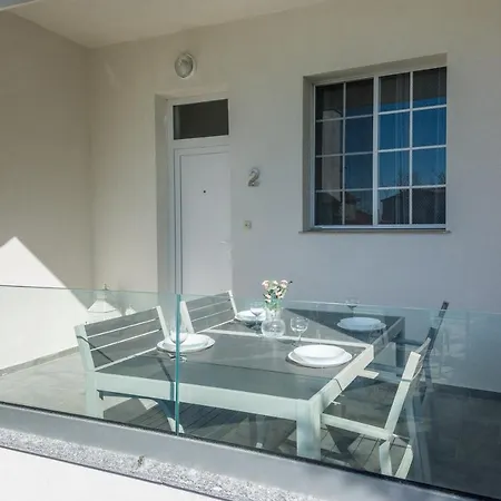 Royal Choice With Pool Apartamento *