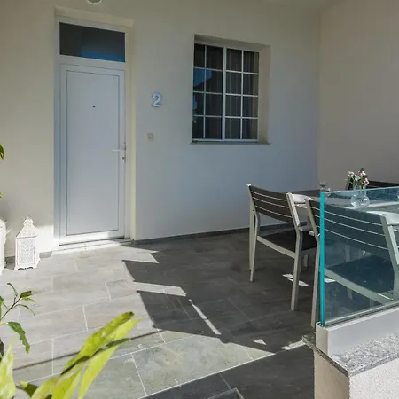 Royal Choice With Pool Apartamento *