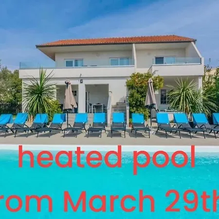 Apartamento Royal Choice With Pool