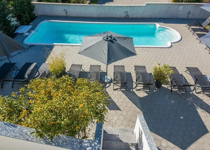 Royal Choice With Pool * Задар