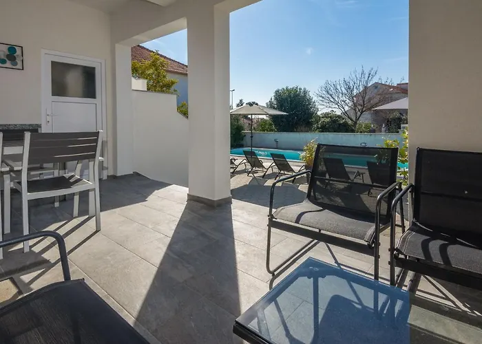 Royal Choice With Pool Zadar