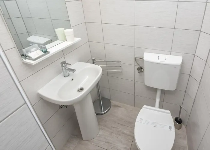 Royal Choice With Pool *