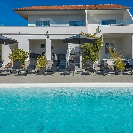 Royal Choice With Pool Zadar