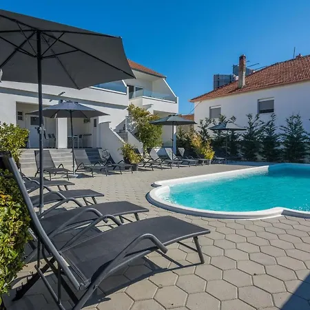 Apartment Royal Choice With Pool Zadar