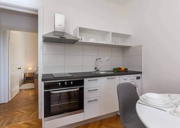 Apartament Royal Choice With Pool *