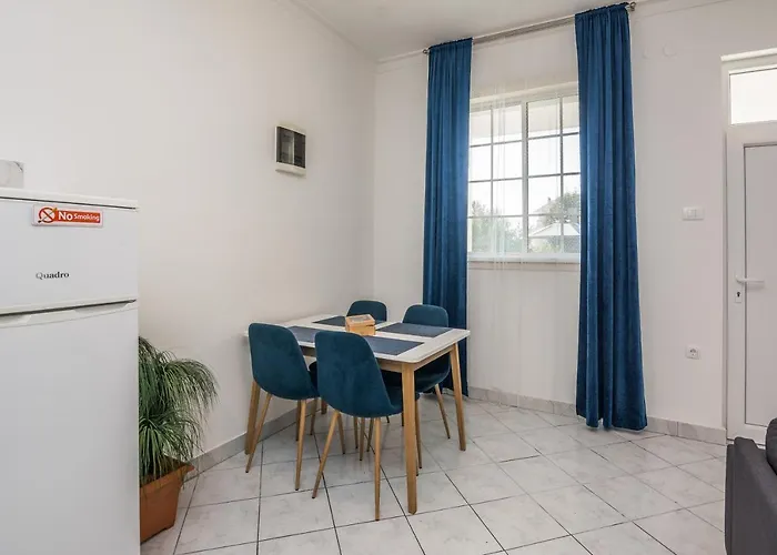 Royal Choice With Pool *