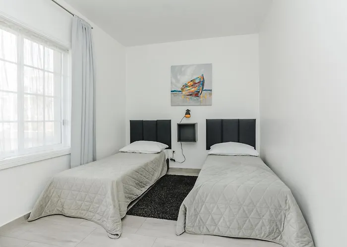 Royal Choice With Pool זאדאר