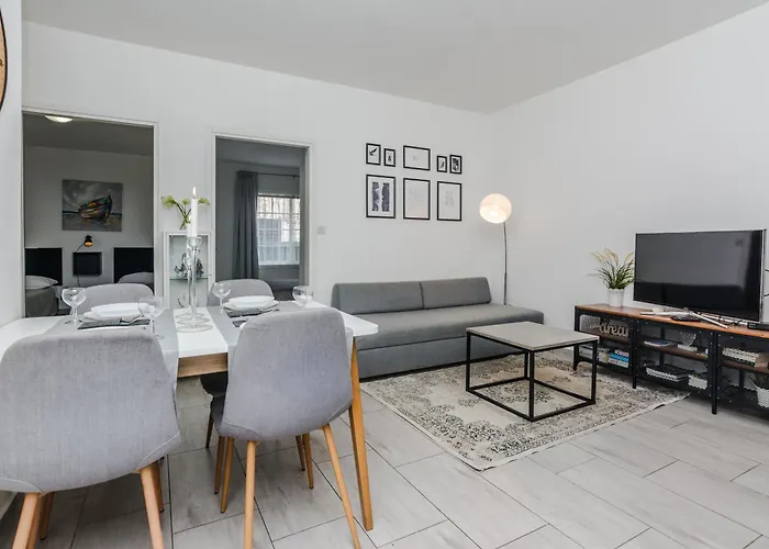 Royal Choice With Pool דירה *